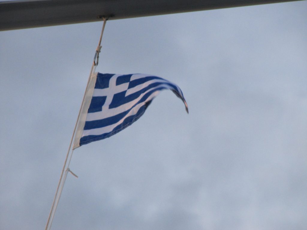 Griekse gastenvlag in de mast!